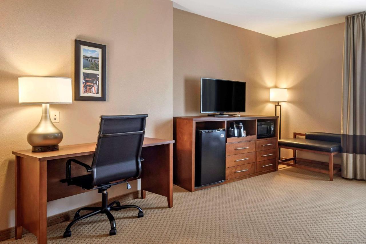 Comfort Suites Florence Shoals Area Esterno foto