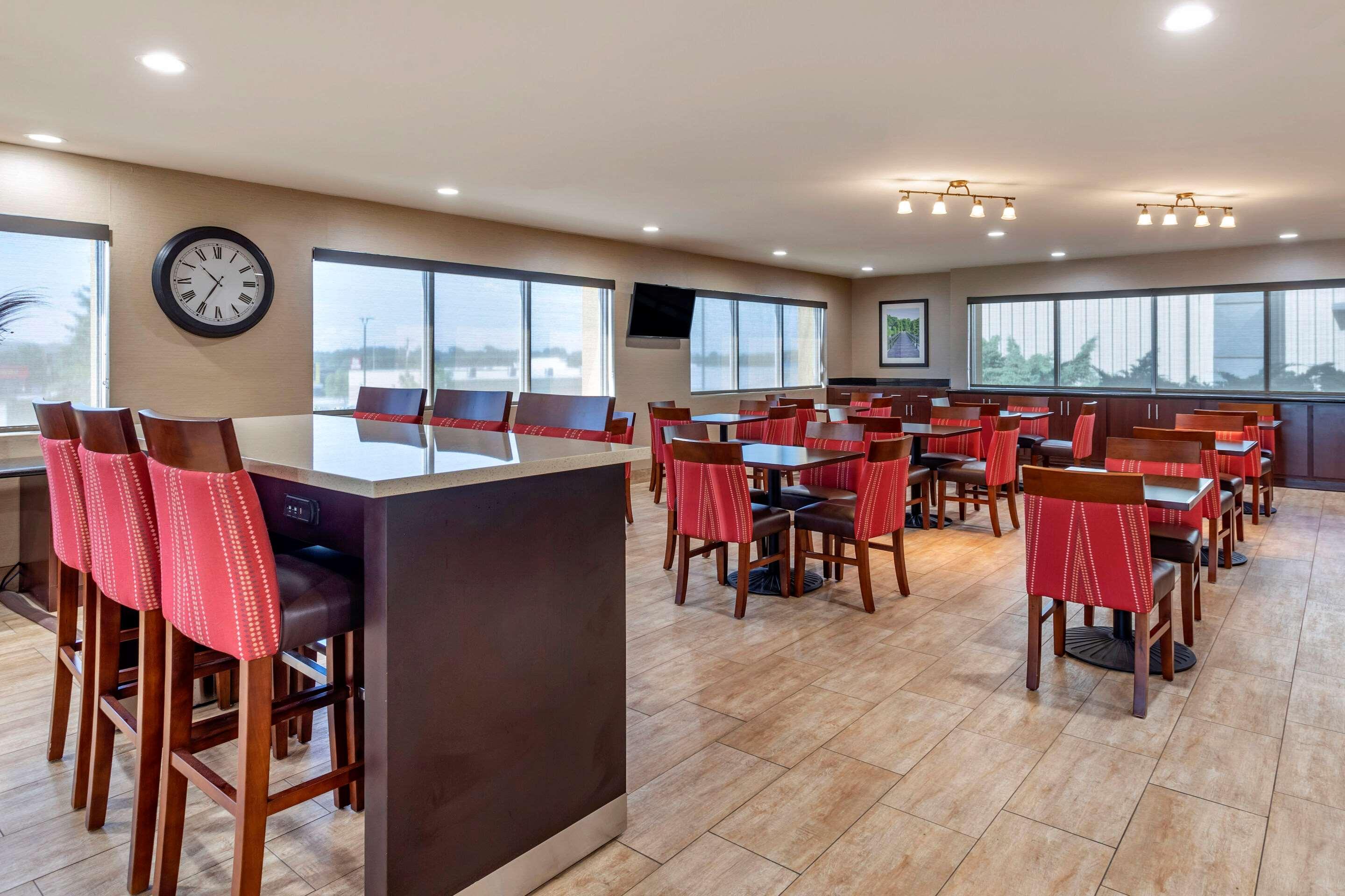 Comfort Suites Florence Shoals Area Esterno foto