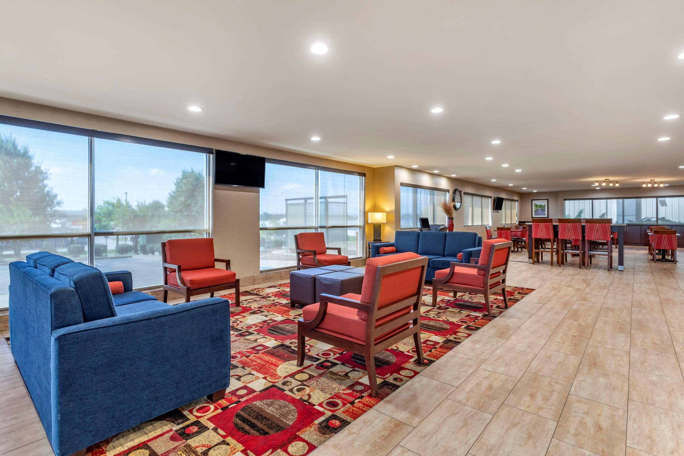 Comfort Suites Florence Shoals Area Esterno foto